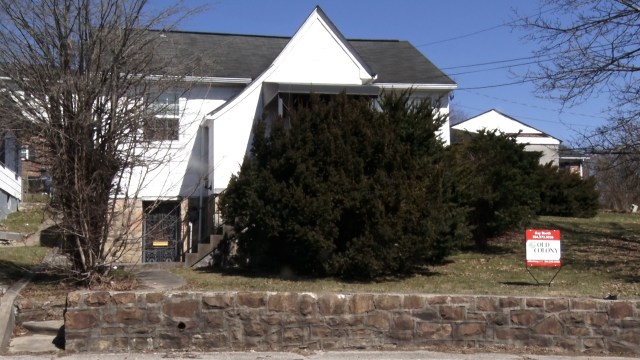 beckley-broker-discusses-real-estate-bill-2, 3711761,